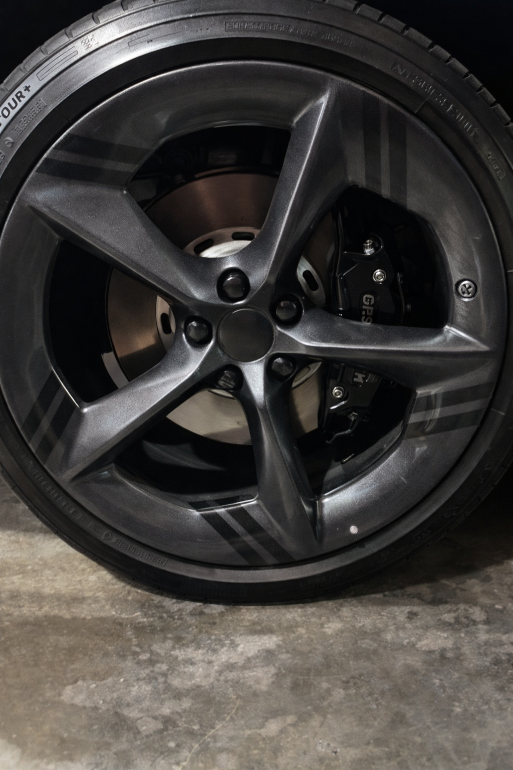 Lug Nut Covers for Genesis GV60 GV70 GV80 G70 G80 G90 GV90 - 20 Glossy Black Wheel Nut Caps